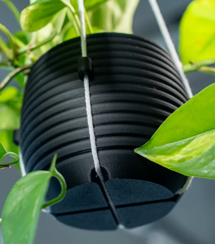 CieloVerde – Hanging Planter