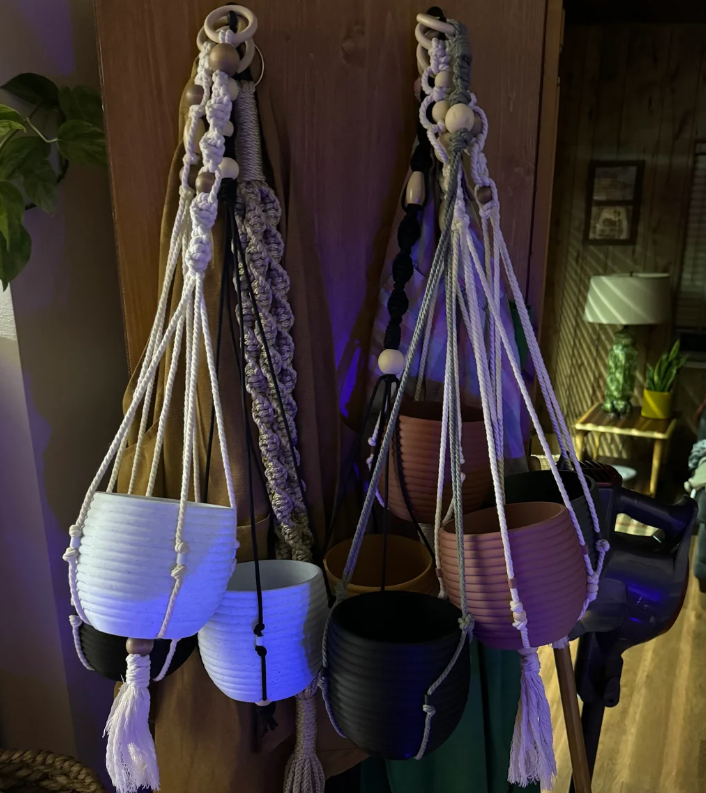 CieloVerde – Hanging Planter