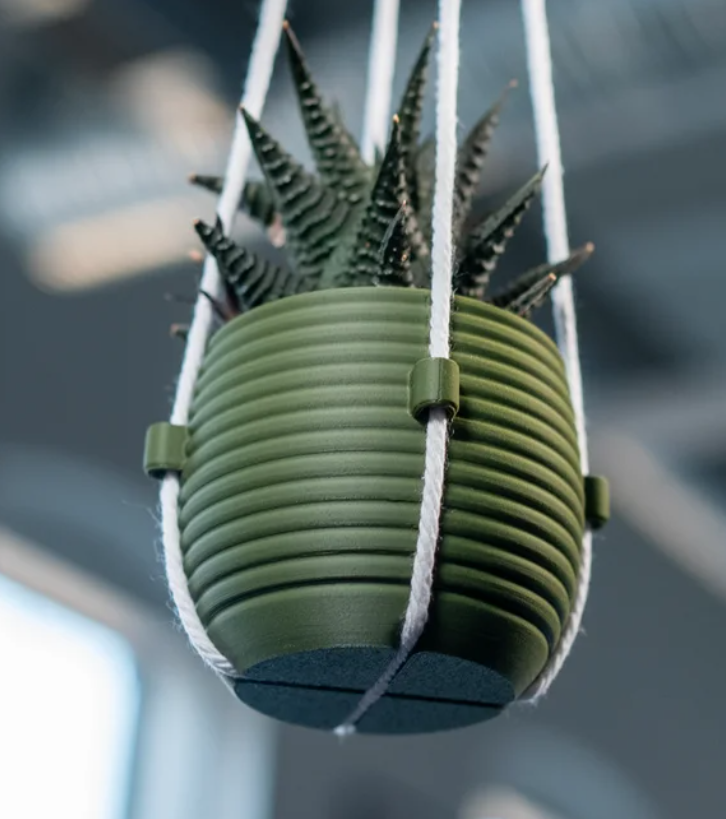 CieloVerde – Hanging Planter